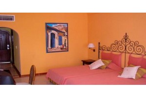 Colonial Cayo Coco